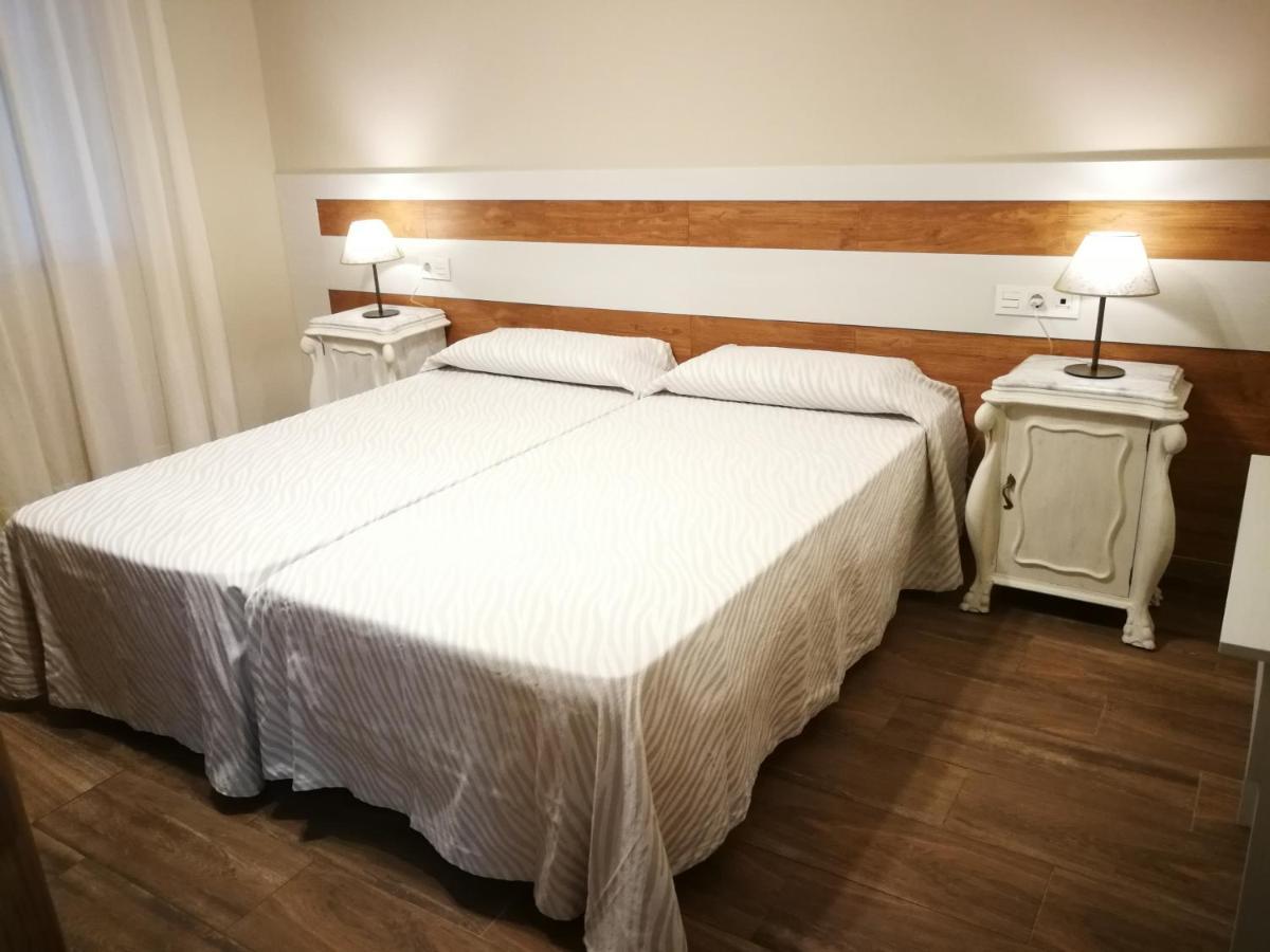 Apartamentos Turisticos Cullar Vega Εξωτερικό φωτογραφία