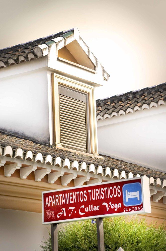 Apartamentos Turisticos Cullar Vega Εξωτερικό φωτογραφία