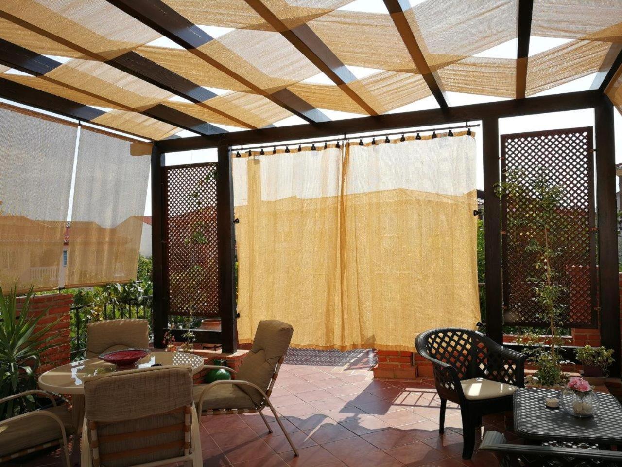 Apartamentos Turisticos Cullar Vega Εξωτερικό φωτογραφία